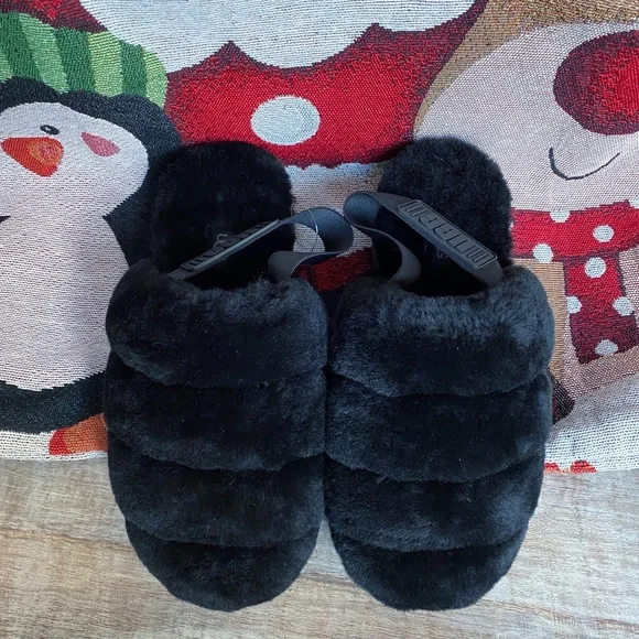 UGG Black Super Fluff Slipper - Picture 3 of 9